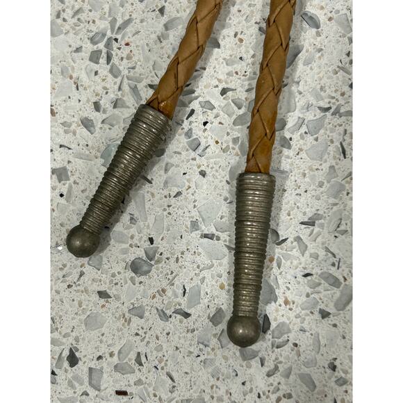 Vtg BOLO Neck Tie-Polished Topaz Color Stone-Cream Braided Leather/Silver Tips - Picture 5 of 6